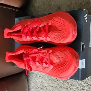 Adidas Ultraboost Light sneakers